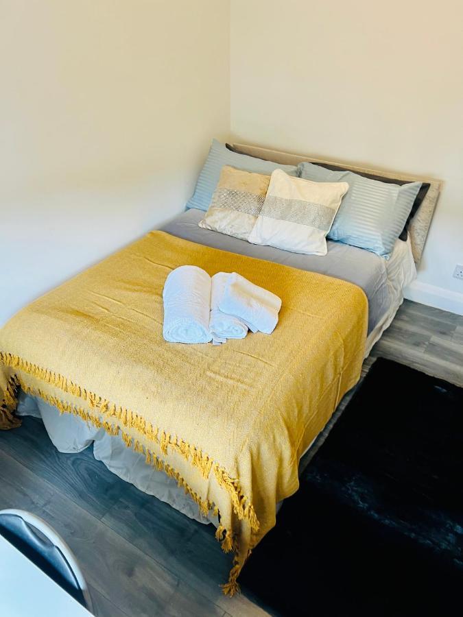 Beautiful Private Rooms In London Central Willesden Green Zewnętrze zdjęcie